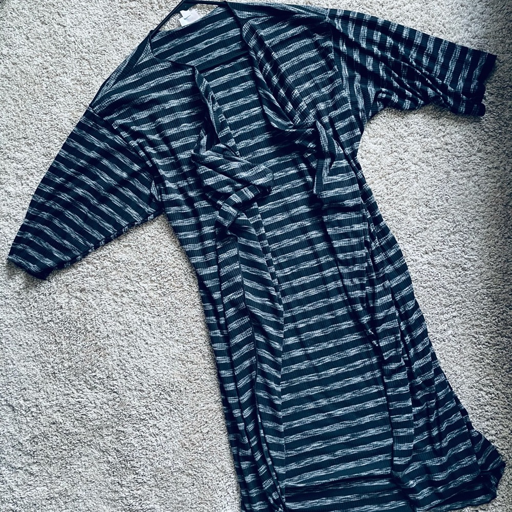 LuLaRoe Shirley
